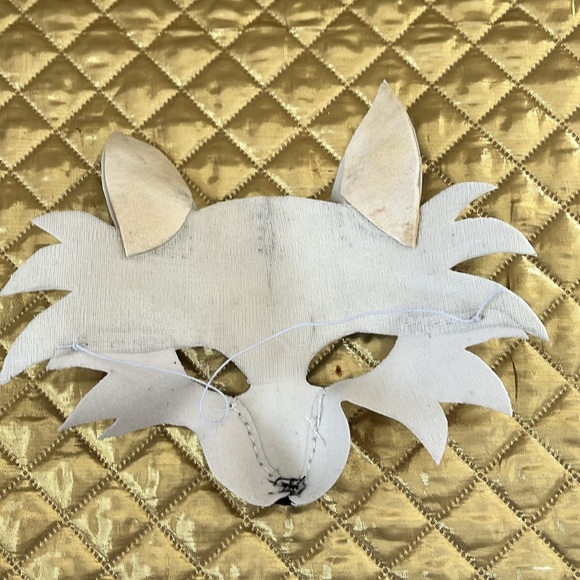 Handcrafted Fox Mask - Picture 2 of 7